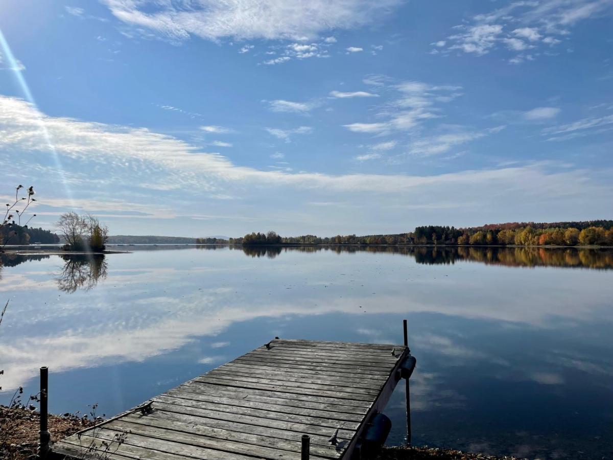 Auberge L'Intermede Du Lac Disraeli ภายนอก รูปภาพ