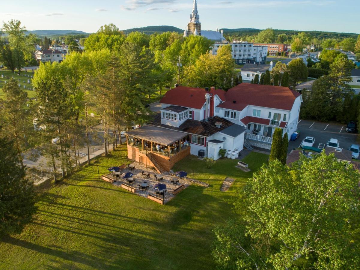 Auberge L'Intermede Du Lac Disraeli ภายนอก รูปภาพ